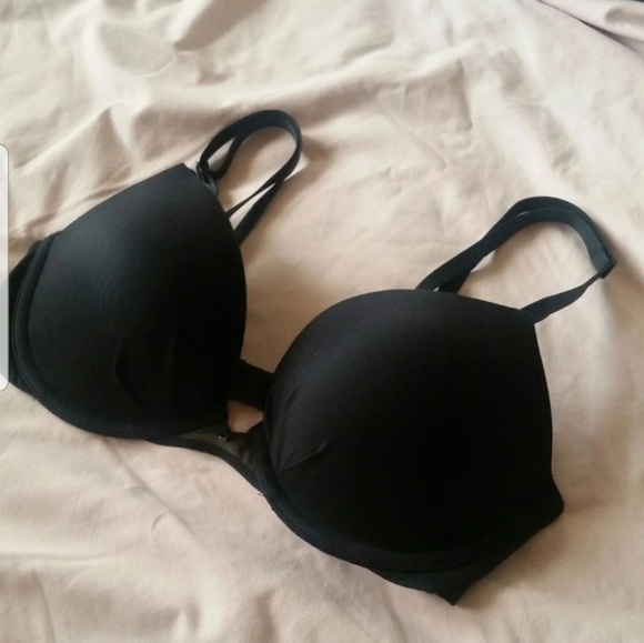 Victoria's Secret Other - Victoria's Secret Fabulous Plunge Bra